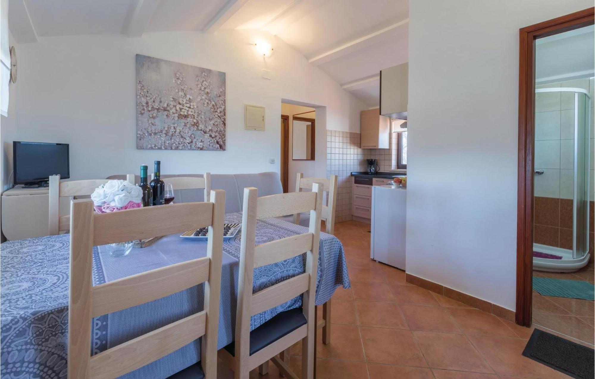 Amazing Apartment In Pazin With Wifi Katun Lindarski Luaran gambar